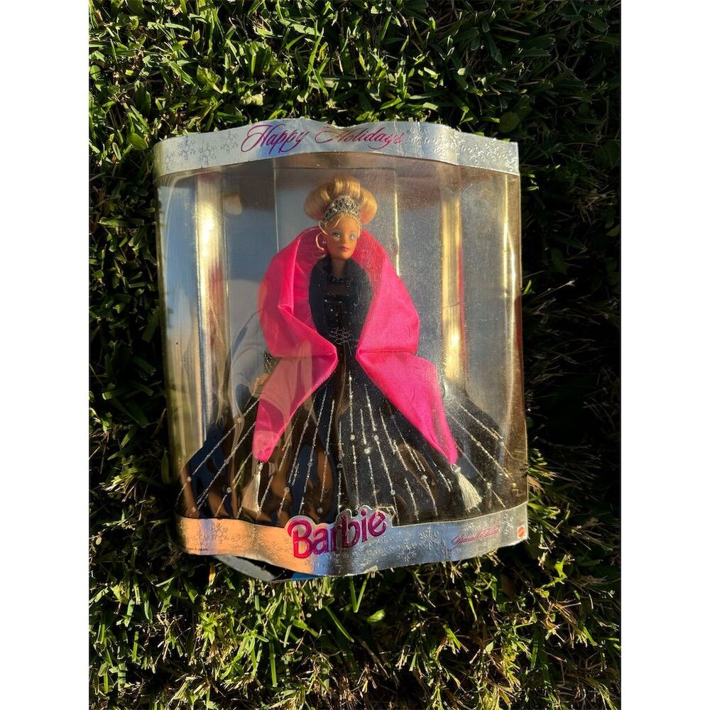1998 Mattel Happy Holidays Barbie Doll Limited Edition Collectible NIB